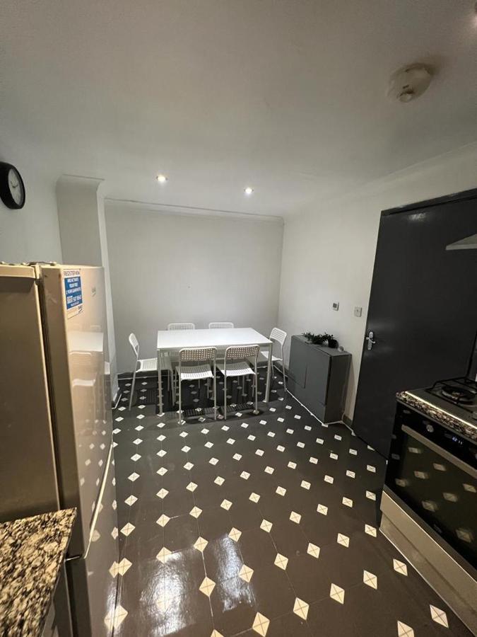 3 Bedroom Flat In King'S Cross, St Pancras'S. 8 People Londres Exterior foto